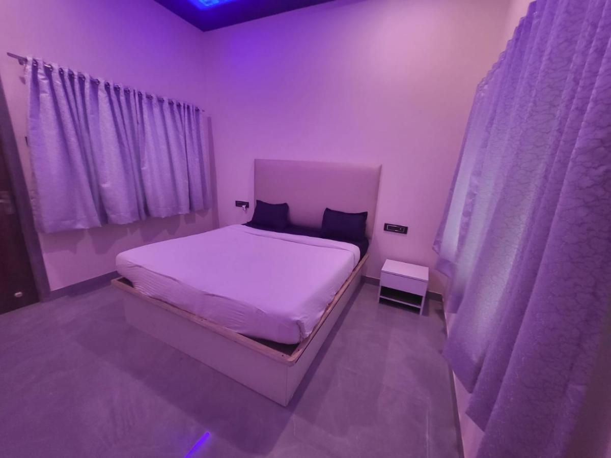 Willa Nazrana 2Bhk Lonavla Zewnętrze zdjęcie